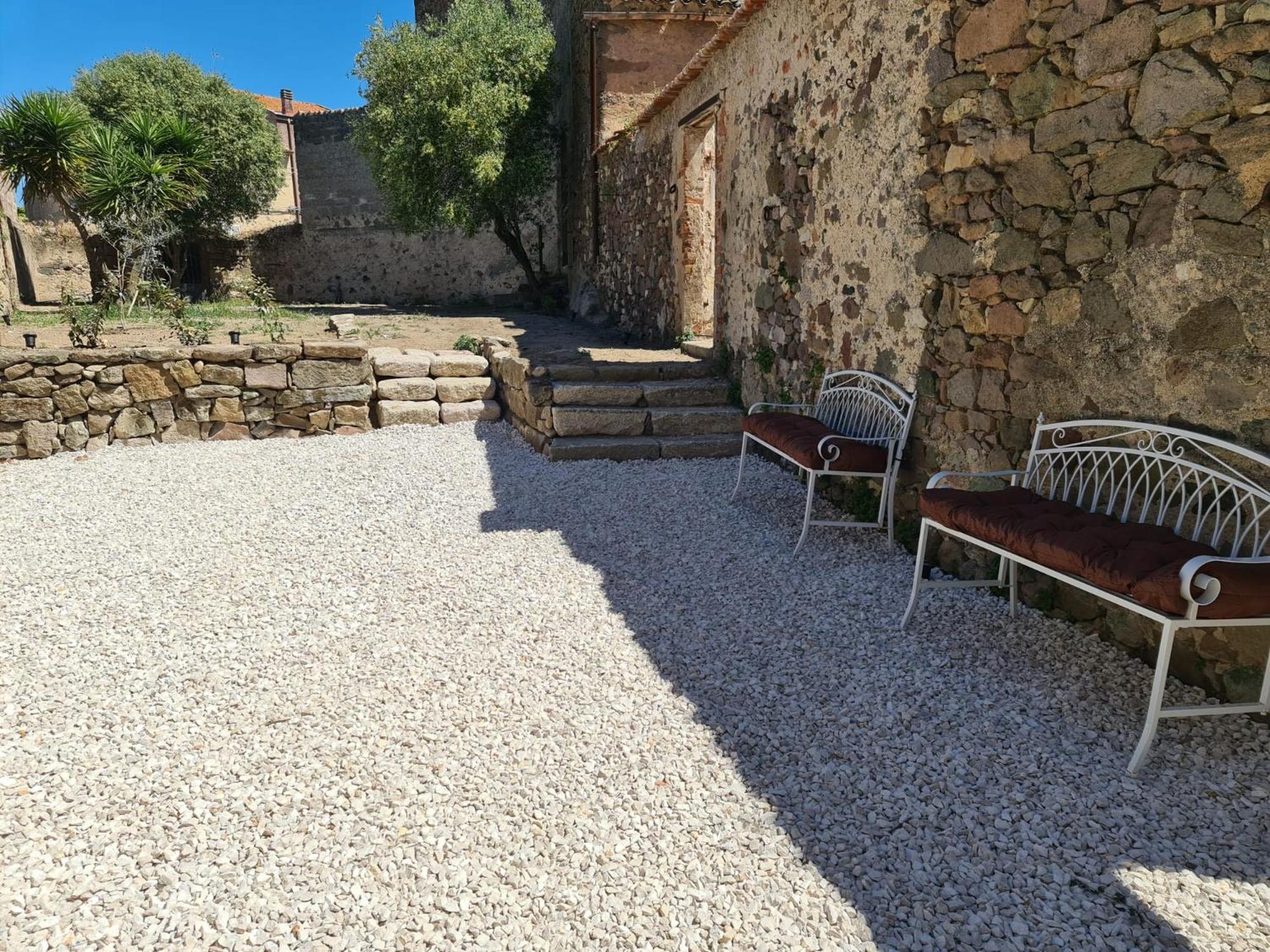 Borgo Santo Stefano Villa Oschiri Luaran gambar